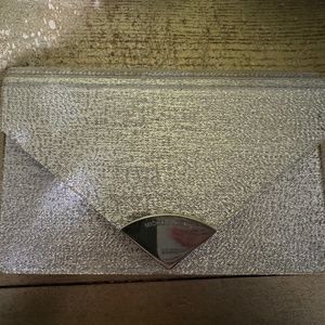 MICHAEL KORS CLUTCH